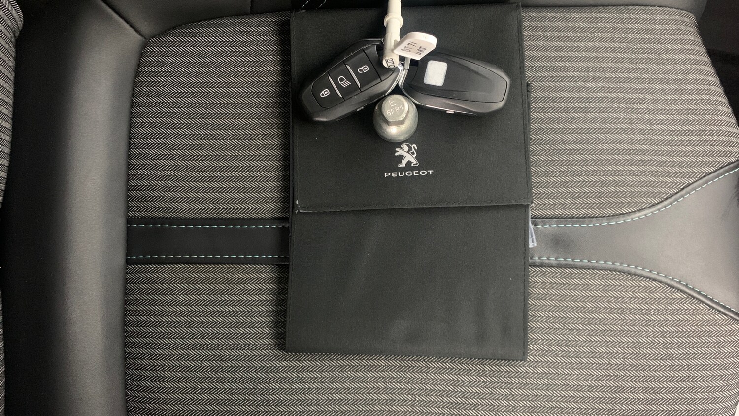 Used Peugeot 3008 2021 for sale - 76190399: Photo 44