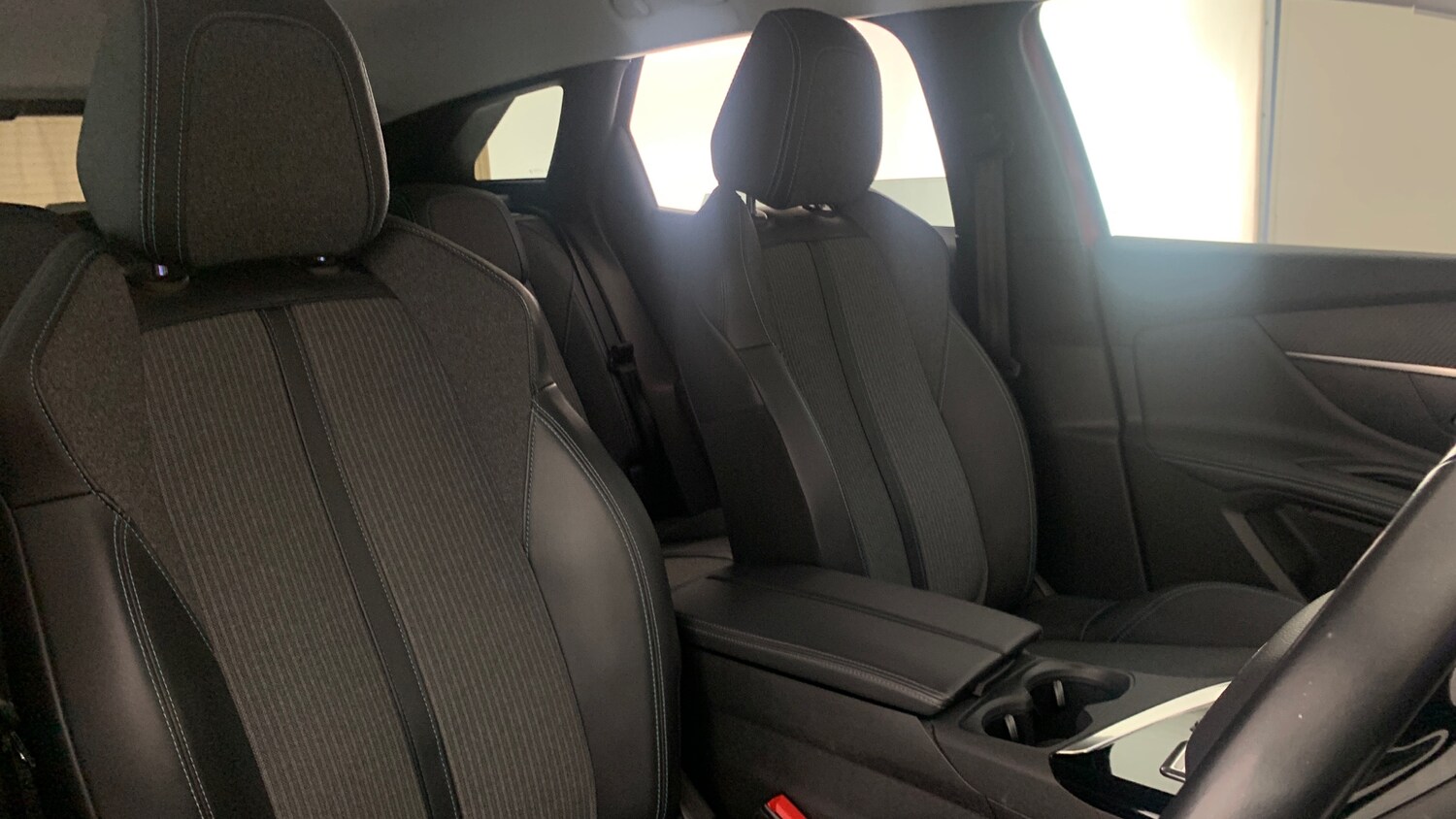 Used Peugeot 3008 2021 for sale - 76190399: Photo 46