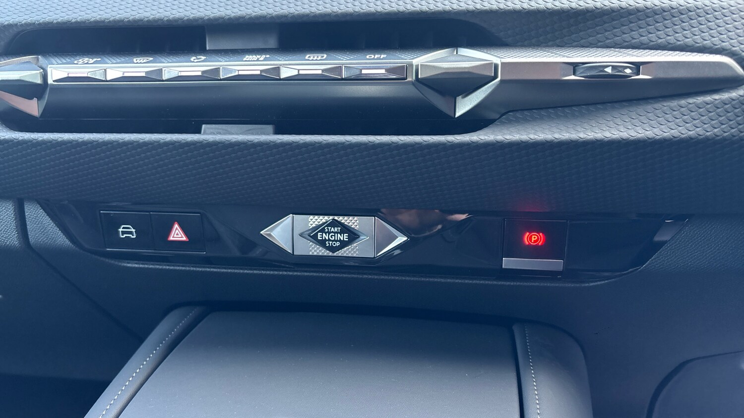 Used DS Automobiles DS 4 2026 for sale - 78186313: Photo 40