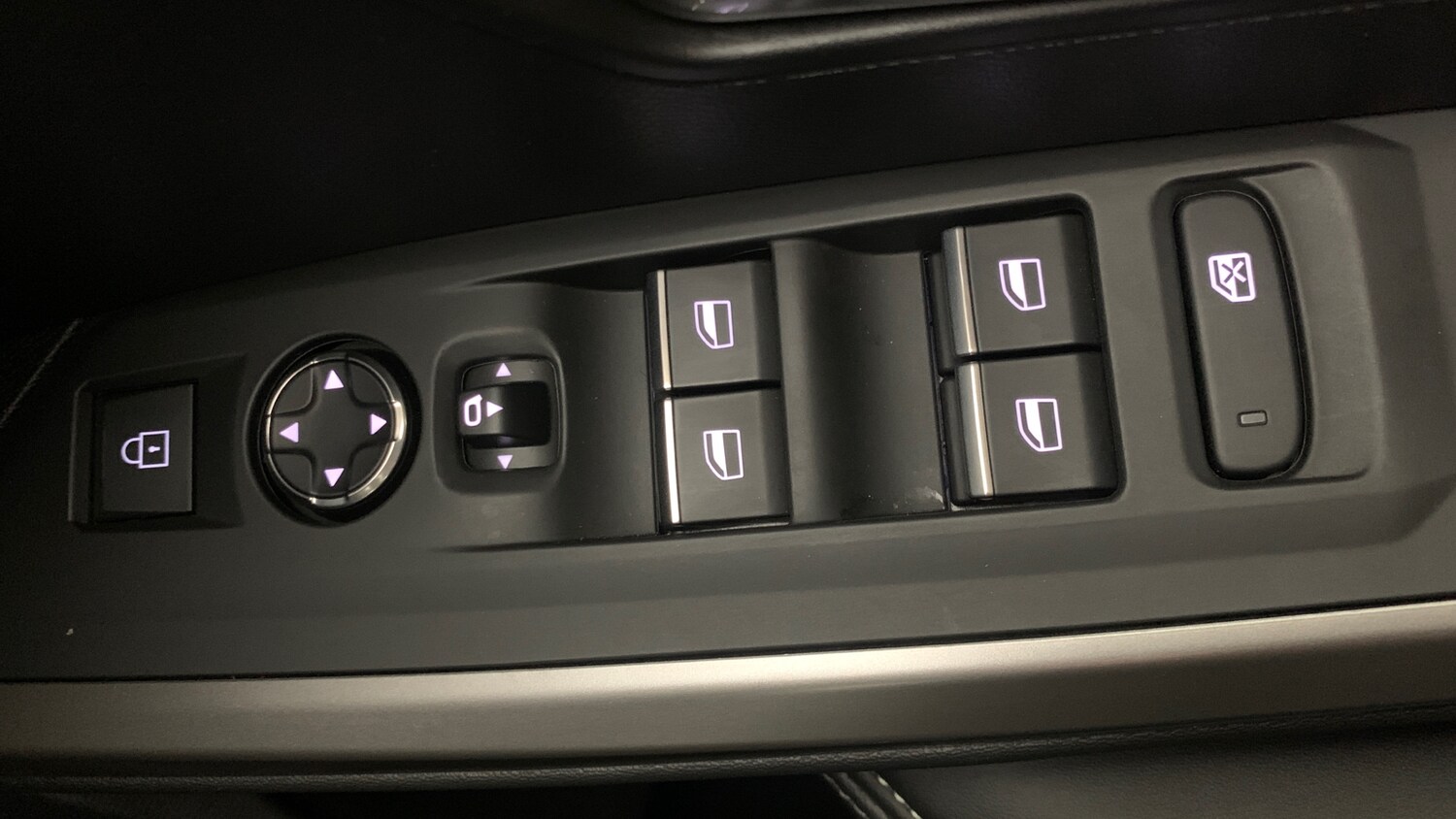 Used Peugeot 5008 2025 for sale - 76168051: Photo 36