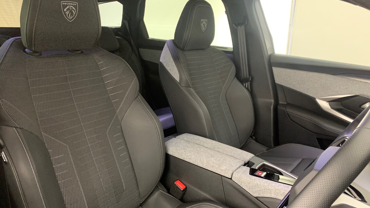 Used Peugeot 5008 2025 for sale - 76168051: Photo 37