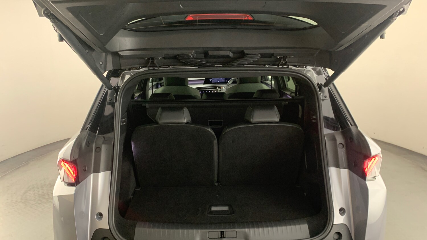 Used Peugeot 5008 2025 for sale - 76168051: Photo 5