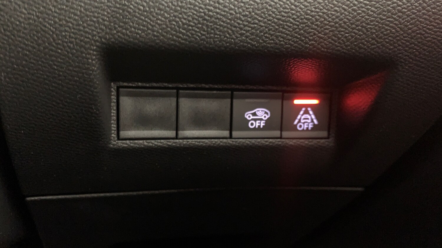 Used Peugeot 2008 2023 for sale - 76123567: Photo 20