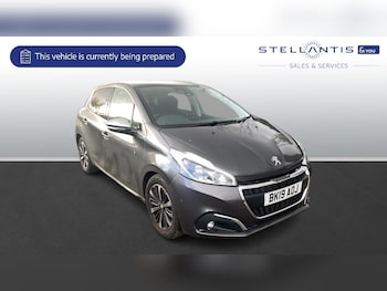 Used Peugeot 208 2019 for sale - 76500509: Photo