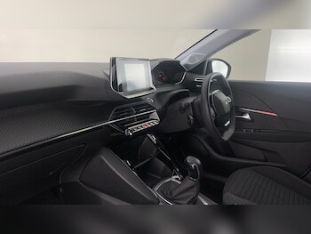 Used Peugeot 208 2022 for sale - 76110324: Photo 2