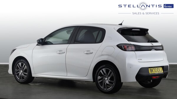 Used Peugeot 208 2022 for sale - 76110324: Photo 3
