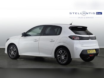 Used Peugeot 208 2022 for sale - 76110324: Photo 3