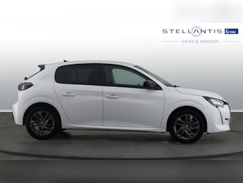 Used Peugeot 208 2022 for sale - 76110324: Photo 4