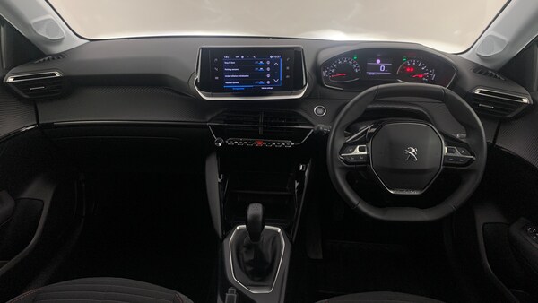 Used Peugeot 208 2022 for sale - 76110324: Photo 9