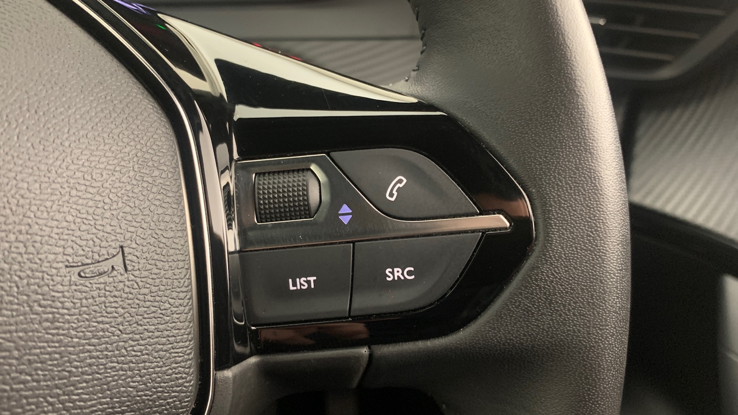 Used Peugeot 2008 2023 for sale - 76593338: Photo 19