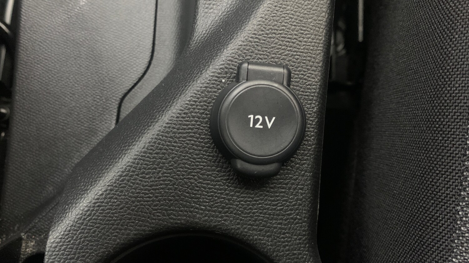 Used Peugeot 2008 2023 for sale - 76593338: Photo 26