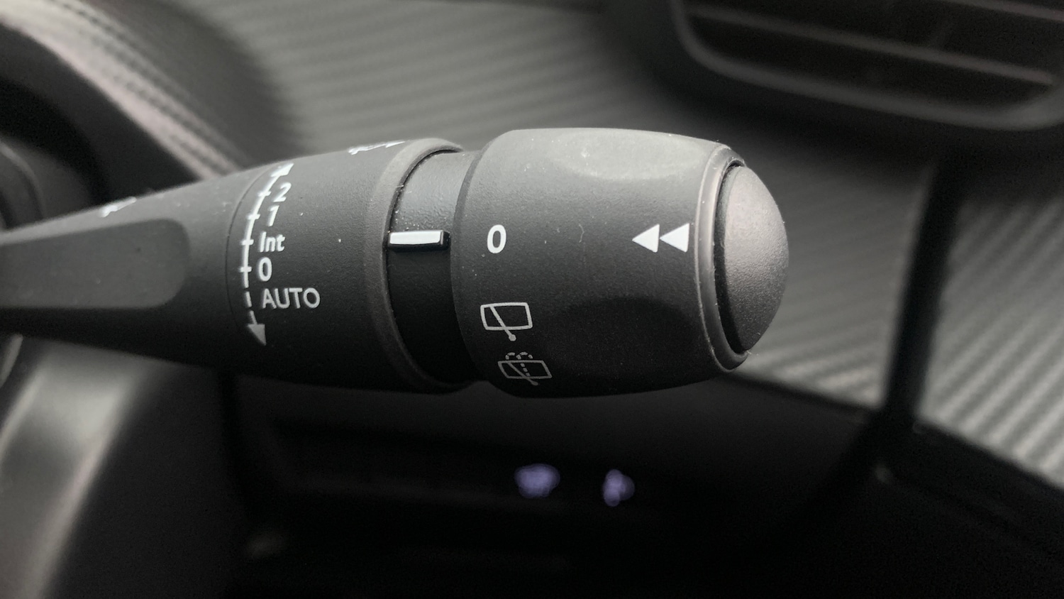 Used Peugeot 2008 2023 for sale - 76593338: Photo 37