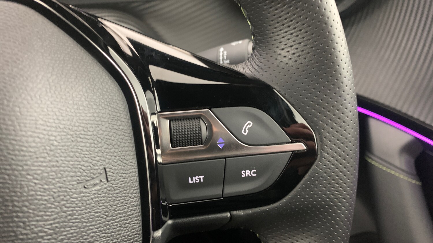 Used Peugeot 2008 2024 for sale - 77412818: Photo 18