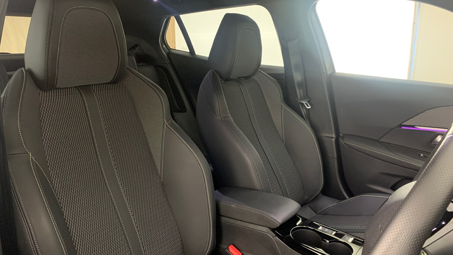 Used Peugeot 2008 2024 for sale - 77412818: Photo 40