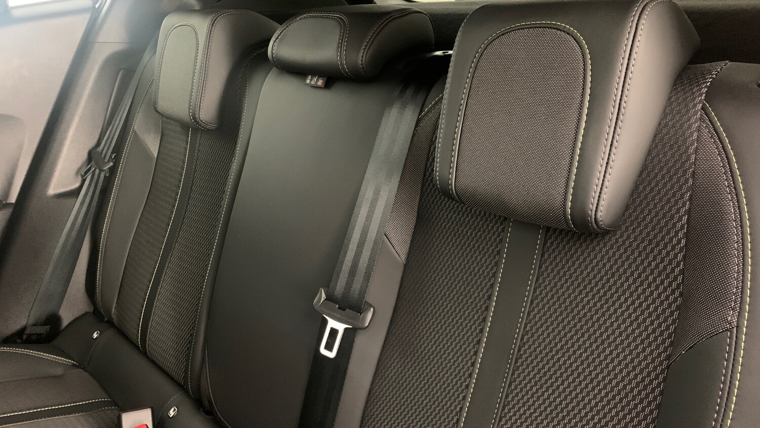 Used Peugeot 2008 2024 for sale - 77412818: Photo 8