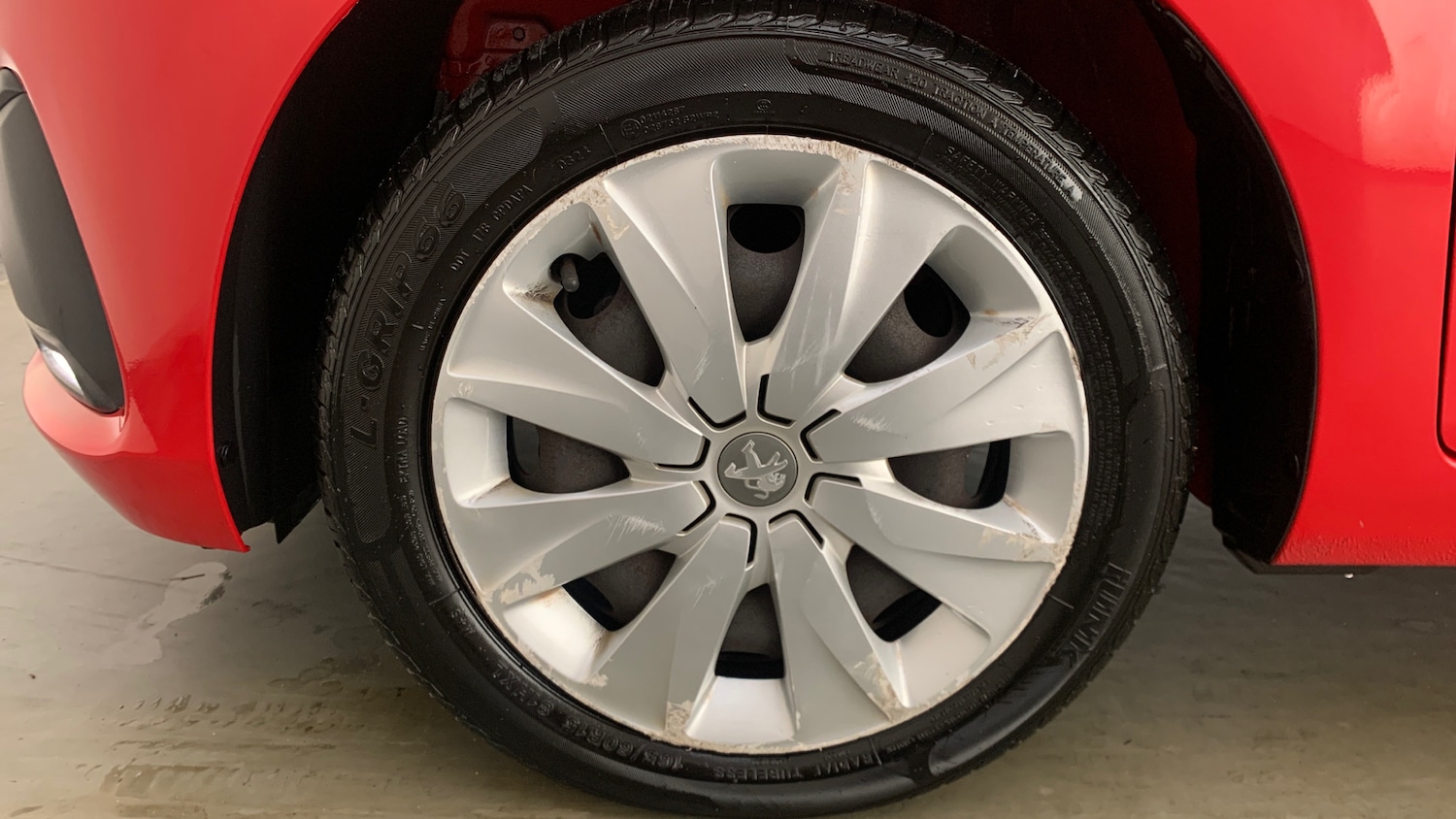 Used Peugeot 108 2015 for sale - 76927427: Photo 6