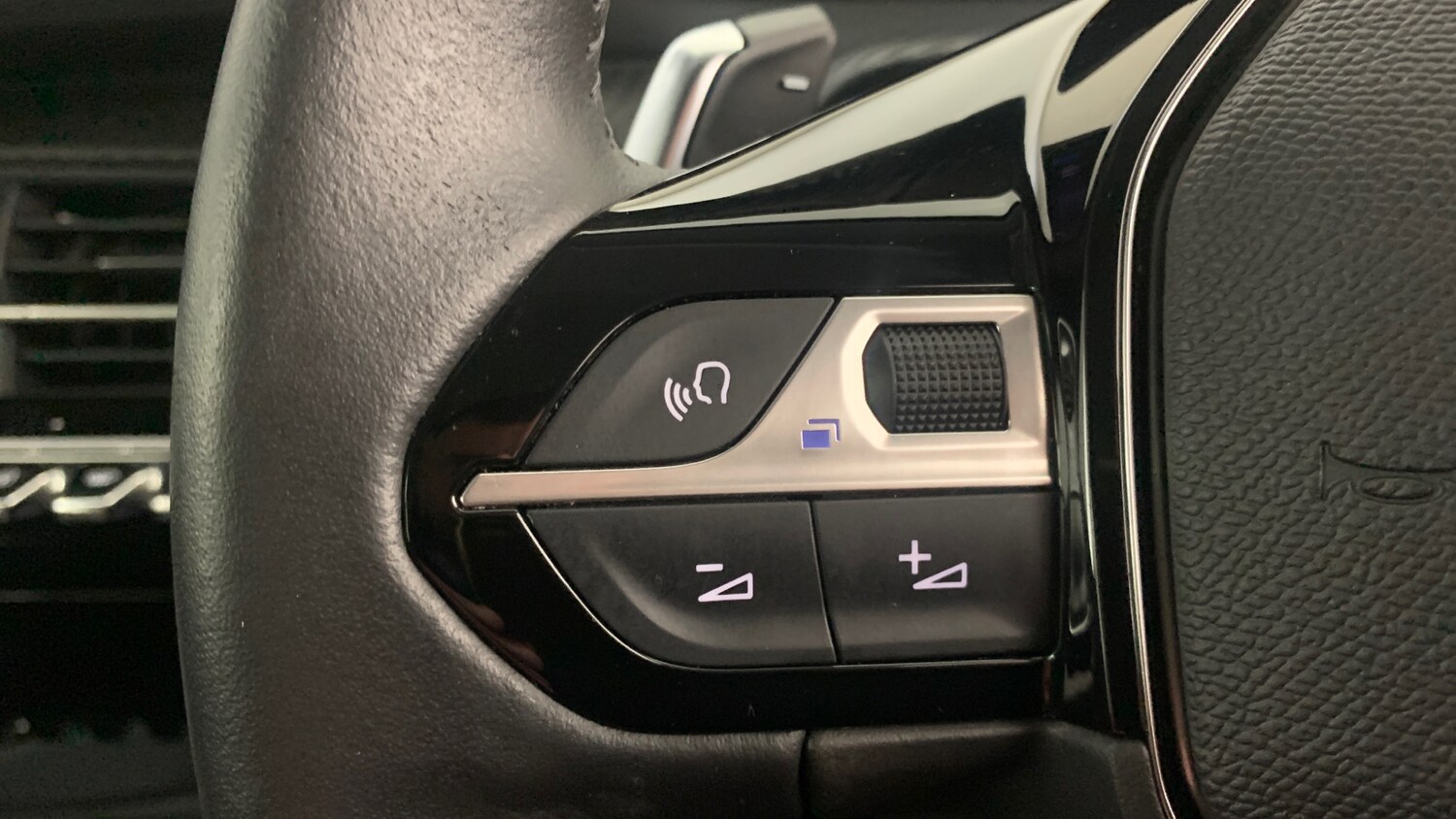 Used Peugeot 208 2024 for sale - 77057673: Photo 19