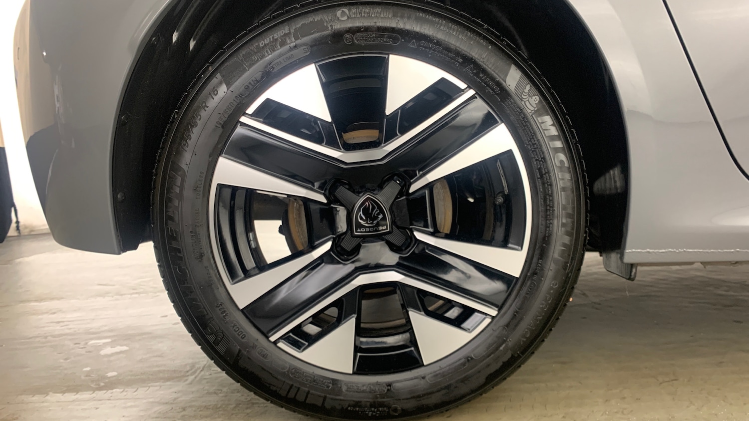 Used Peugeot 208 2024 for sale - 77057673: Photo 22