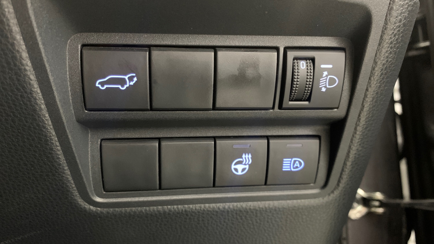 Used Toyota Yaris Cross 2023 for sale - 77098806: Photo 21