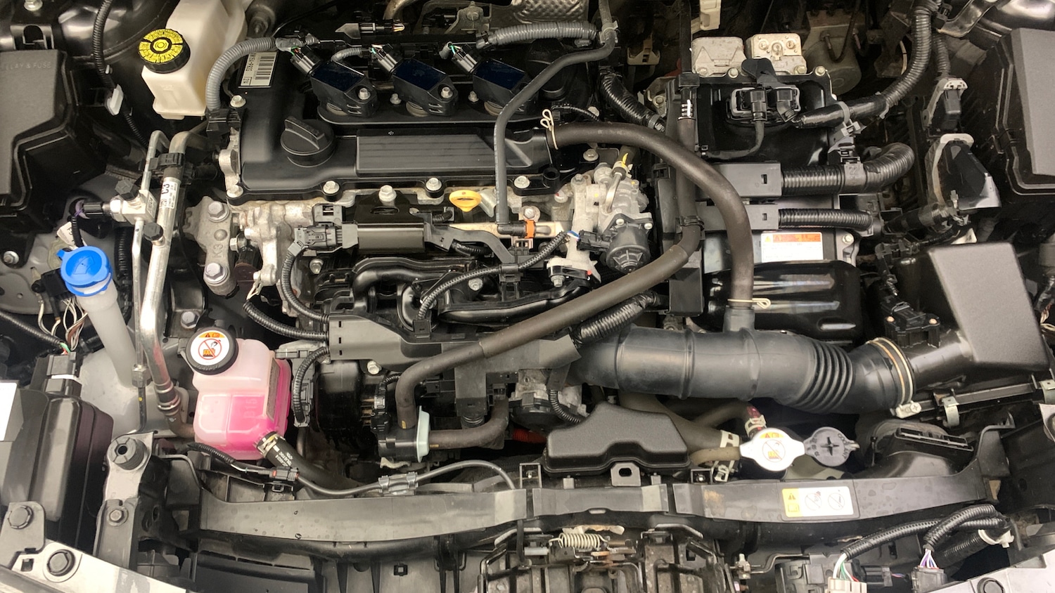 Used Toyota Yaris Cross 2023 for sale - 77098806: Photo 22