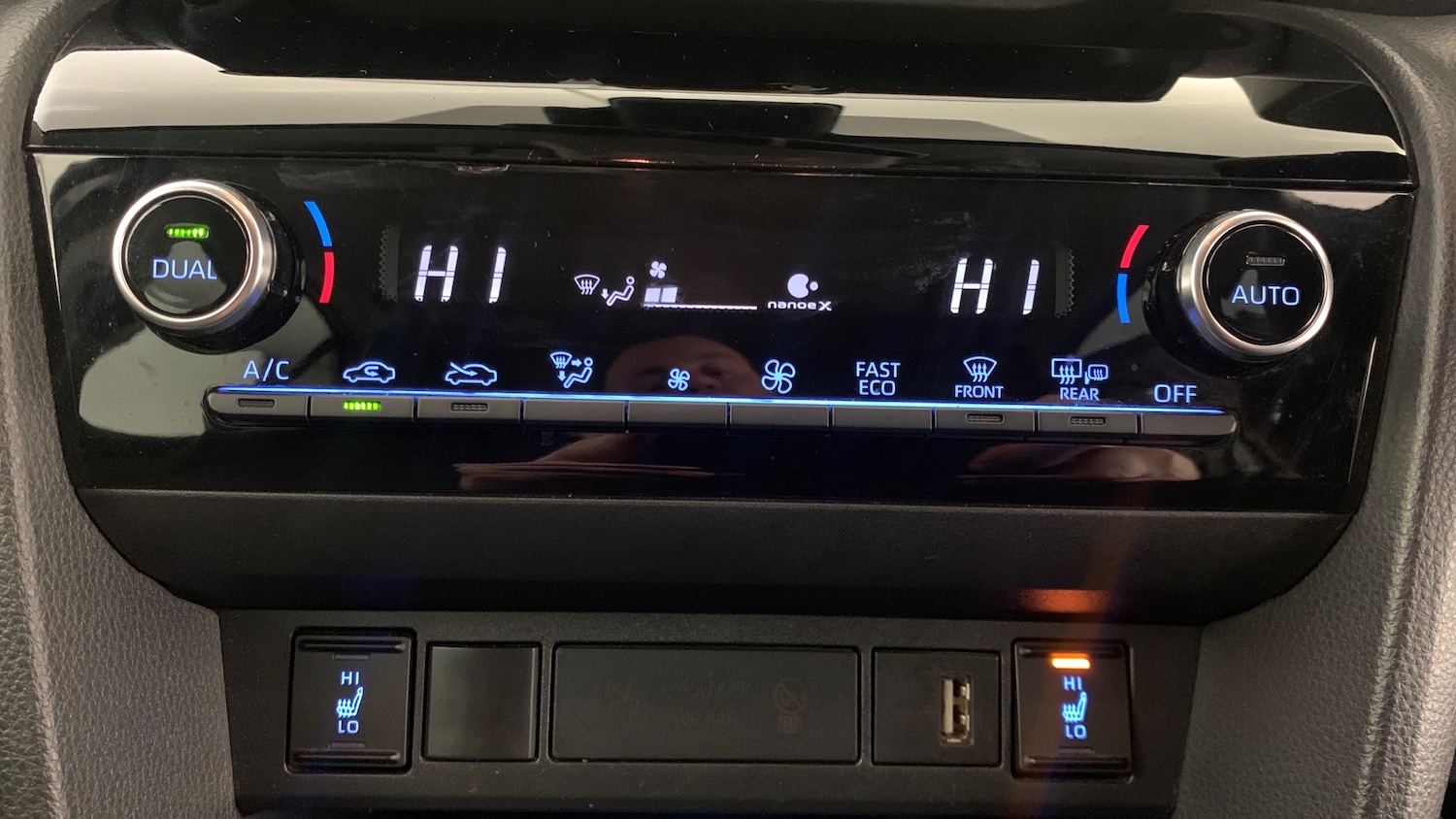 Used Toyota Yaris Cross 2023 for sale - 77098806: Photo 33