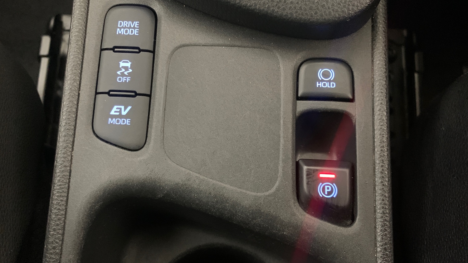 Used Toyota Yaris Cross 2023 for sale - 77098806: Photo 36