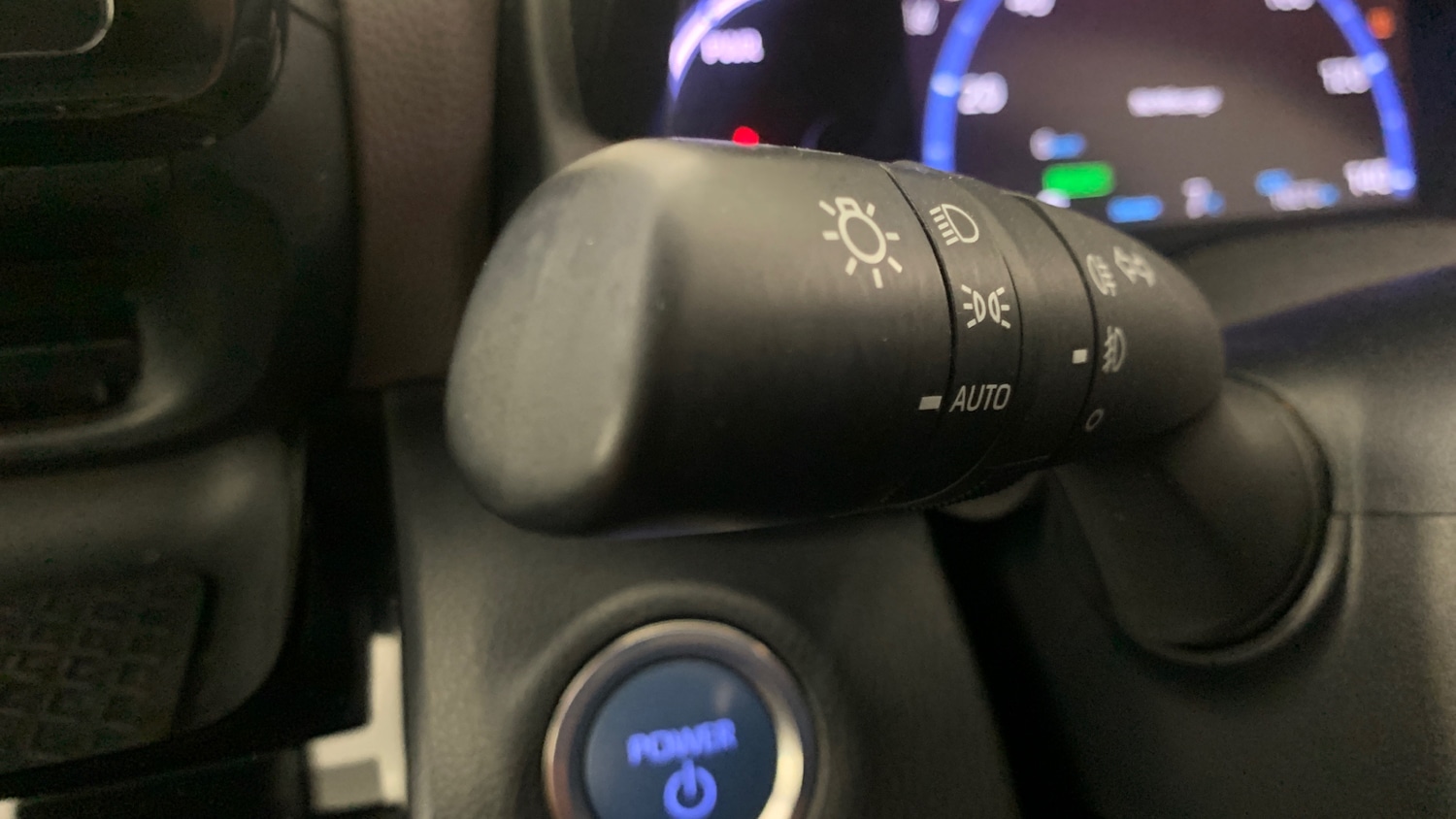 Used Toyota Yaris Cross 2023 for sale - 77098806: Photo 42