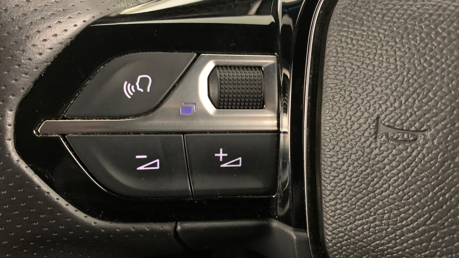 Used Peugeot 208 2022 for sale - 77599568: Photo 19