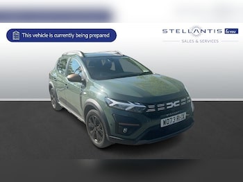 Used Dacia Sandero Stepway 2024 for sale - 78418026: Photo