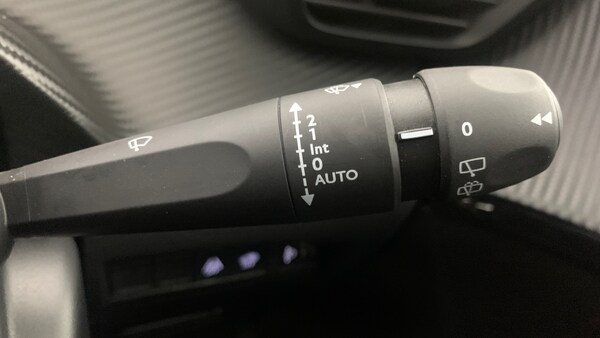 Used Peugeot 208 2023 for sale - 76123595: Photo 33