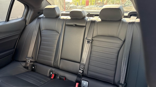 Used Alfa Romeo Giulia 2025 for sale - 75579300: Photo 13