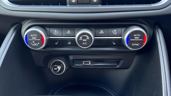 Used Alfa Romeo Giulia 2025 for sale - 75579300: Photo 28