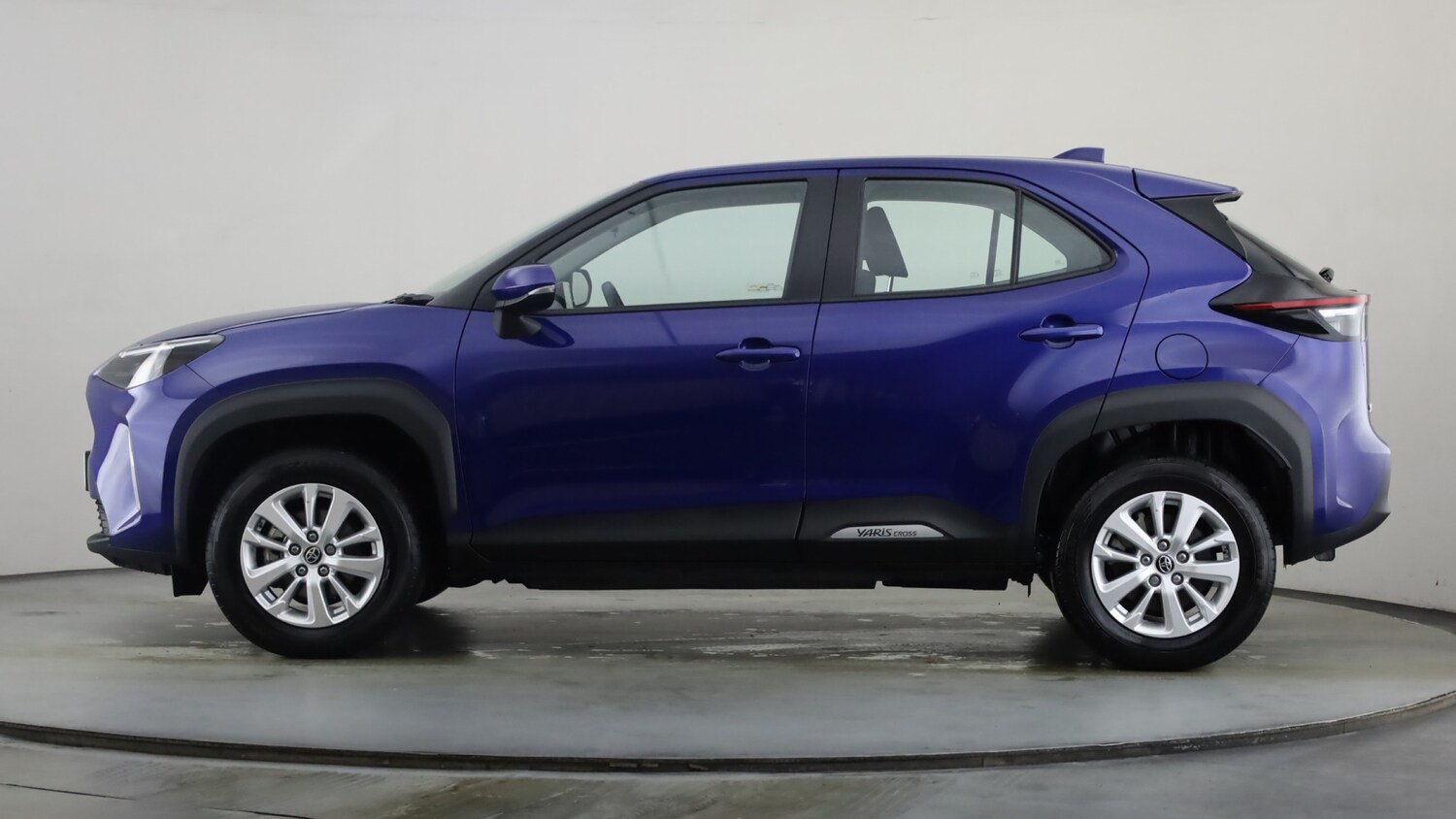Used Toyota Yaris Cross 2023 for sale - 76123600: Photo 14