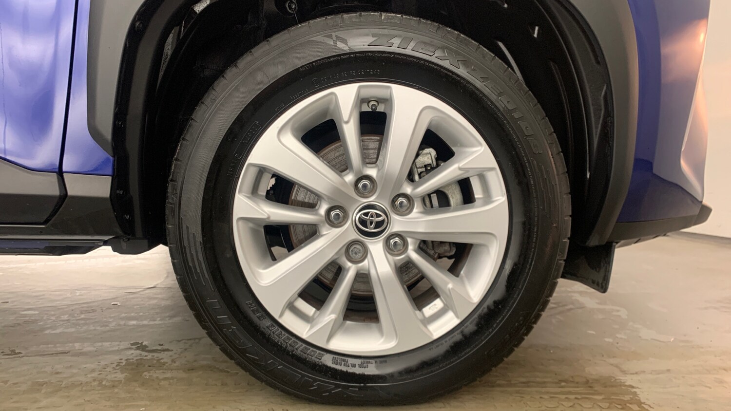 Used Toyota Yaris Cross 2023 for sale - 76123600: Photo 23