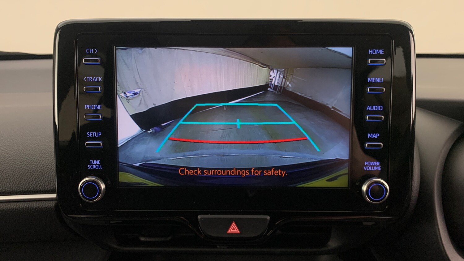 Used Toyota Yaris Cross 2023 for sale - 76123600: Photo 28