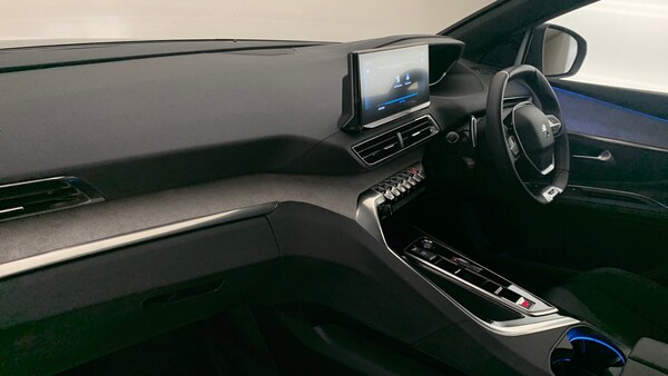 Used Peugeot 5008 2024 for sale - 75811262: Photo 2