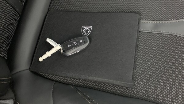Used Peugeot 5008 2024 for sale - 75811262: Photo 39