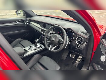 Used Alfa Romeo Stelvio 2025 for sale - 75647786: Photo