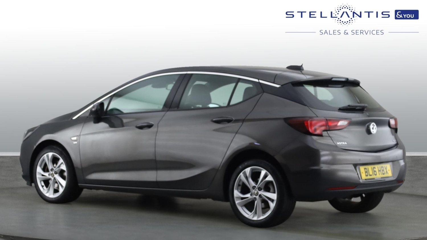 Used Vauxhall Astra 2016 for sale - 76574229: Photo 3