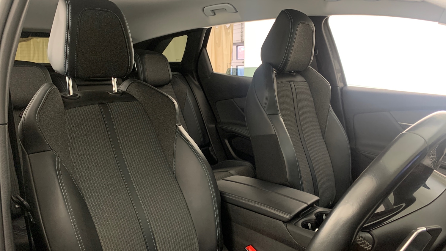 Used Peugeot 3008 2021 for sale - 77710714: Photo 40