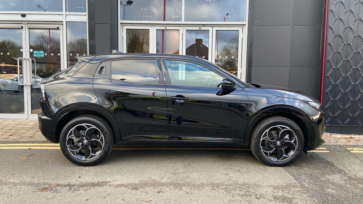 Used Alfa Romeo Junior 2025 for sale - 76574263: Photo 2