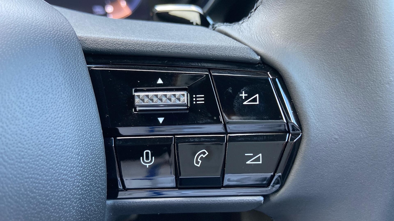 Used Alfa Romeo Junior 2025 for sale - 76574263: Photo 32