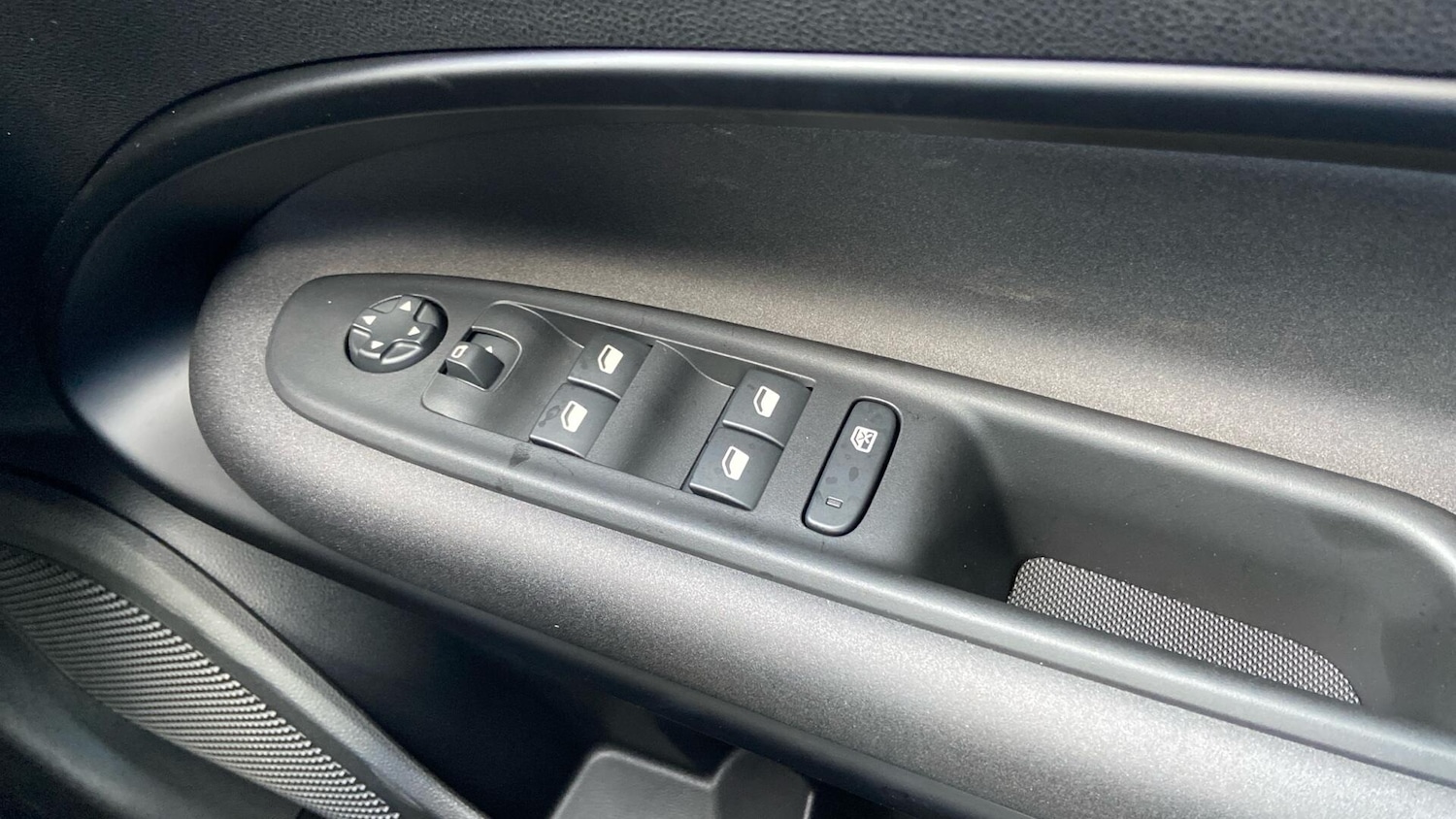 Used Alfa Romeo Junior 2025 for sale - 76574263: Photo 35