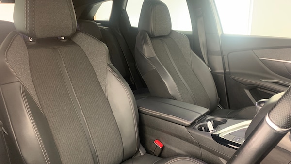 Used Peugeot 3008 2019 for sale - 76139377: Photo 36