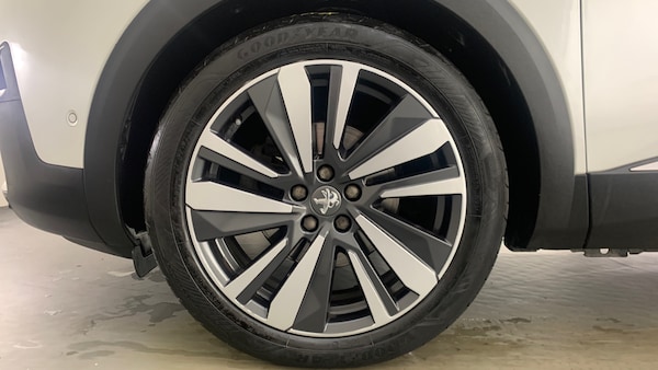 Used Peugeot 3008 2019 for sale - 76139377: Photo 6