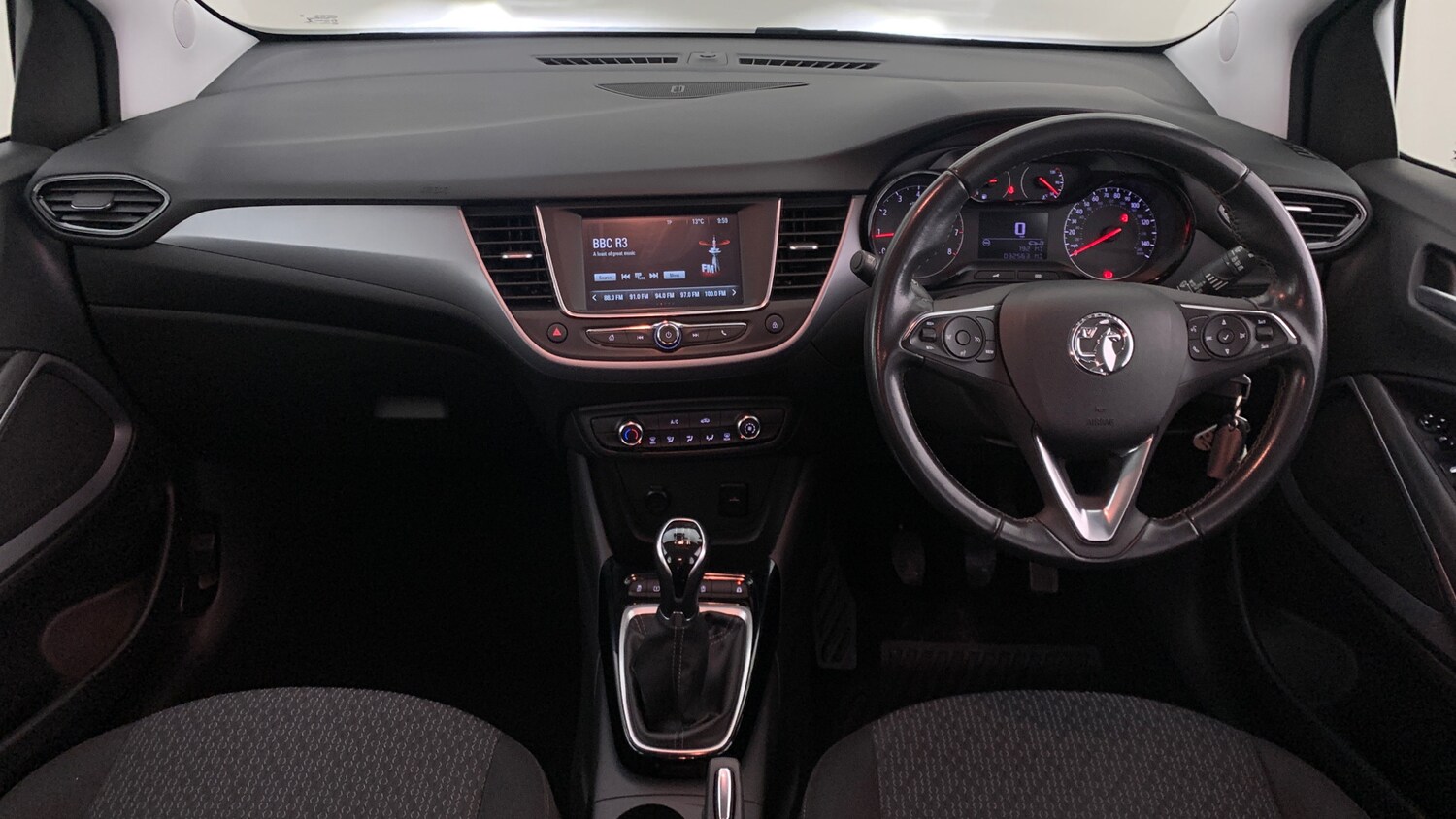 Used Vauxhall Crossland 2021 for sale - 76702979: Photo 10