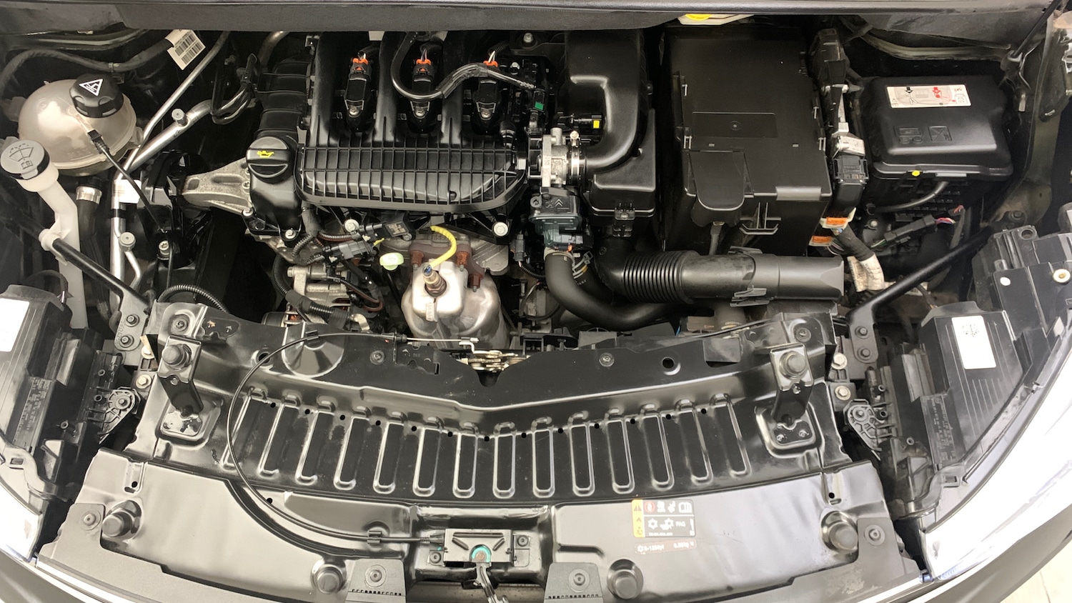 Used Vauxhall Crossland 2021 for sale - 76702979: Photo 22