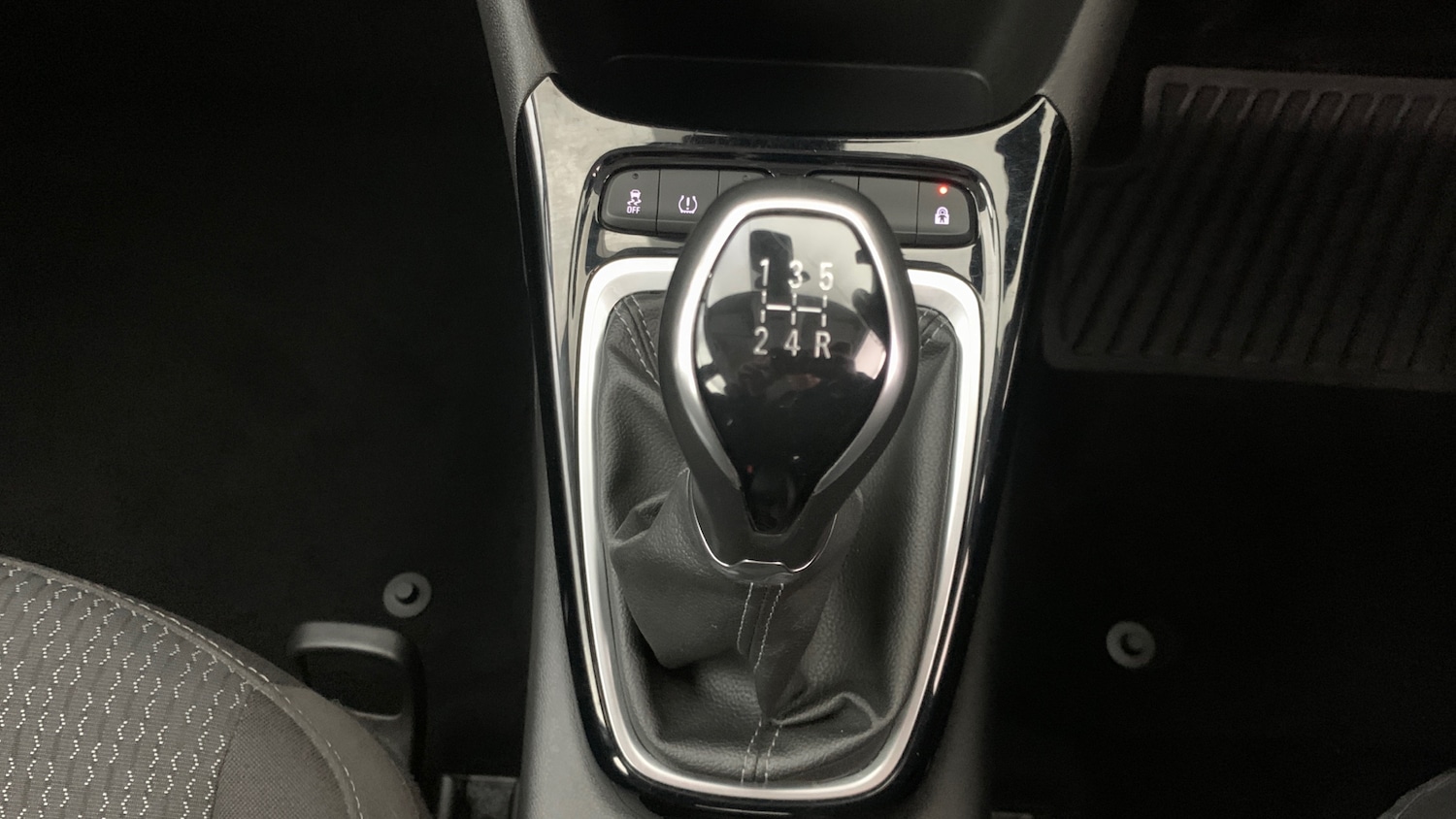 Used Vauxhall Crossland 2021 for sale - 76702979: Photo 31