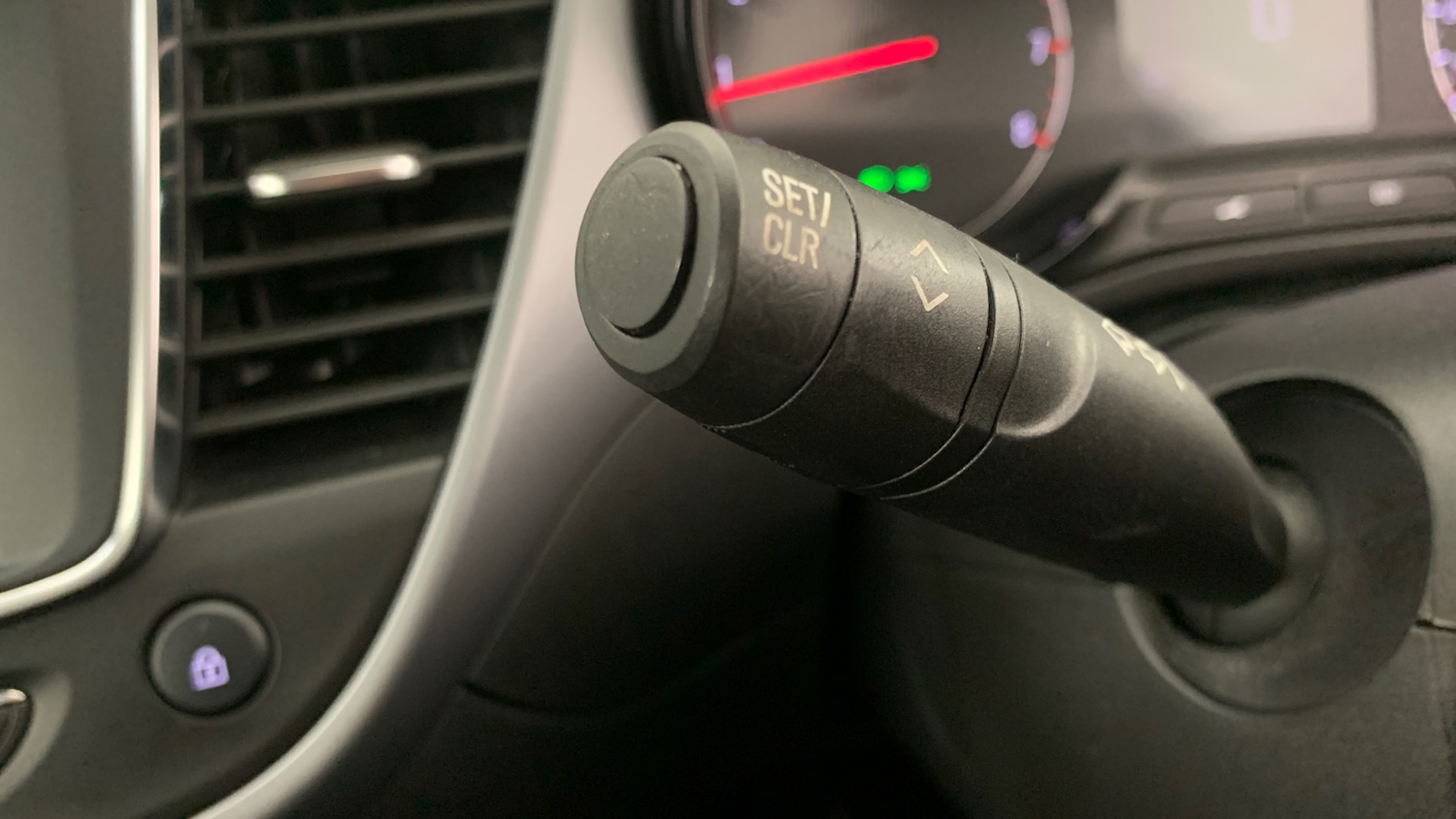 Used Vauxhall Crossland 2021 for sale - 76702979: Photo 37