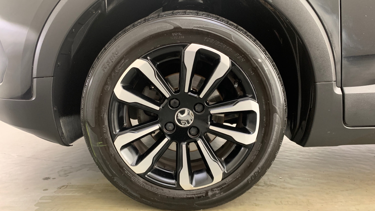 Used Vauxhall Crossland 2021 for sale - 76702979: Photo 7